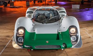 Porsche_racing_car