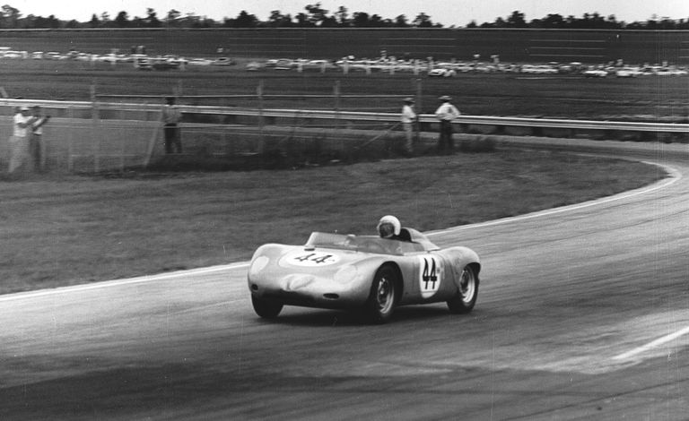 781_racing
